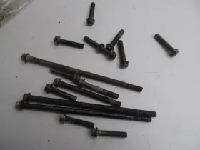 Yamaha 95027-06135-00 1994 Yfm400 Kodiak Yfm 400 Right Side Case Bolts