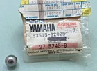Qty New Genuine Yamaha Ball 15/32 93515-32029-00. Price: $7.93.